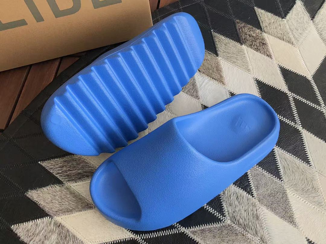 Y🔥🔥ZY & 🔥DI🔥AS SLIPPERS
