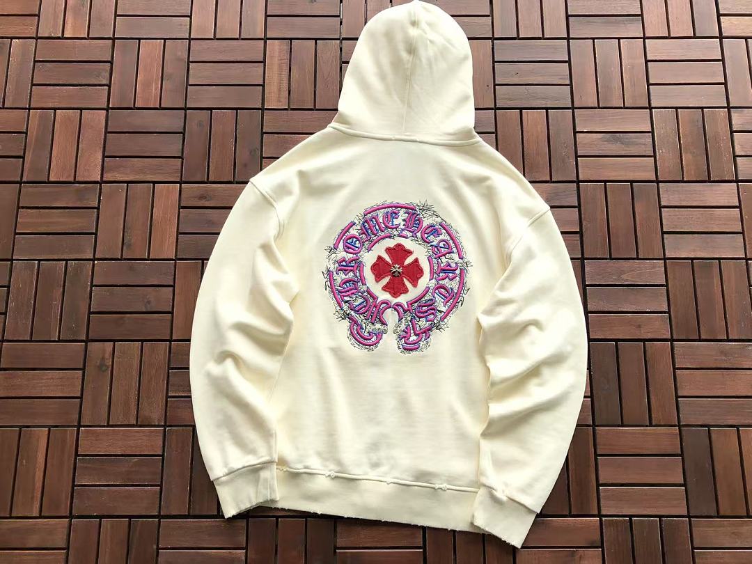 CH🔥OM🔥 HE🔥RTS HOODIE