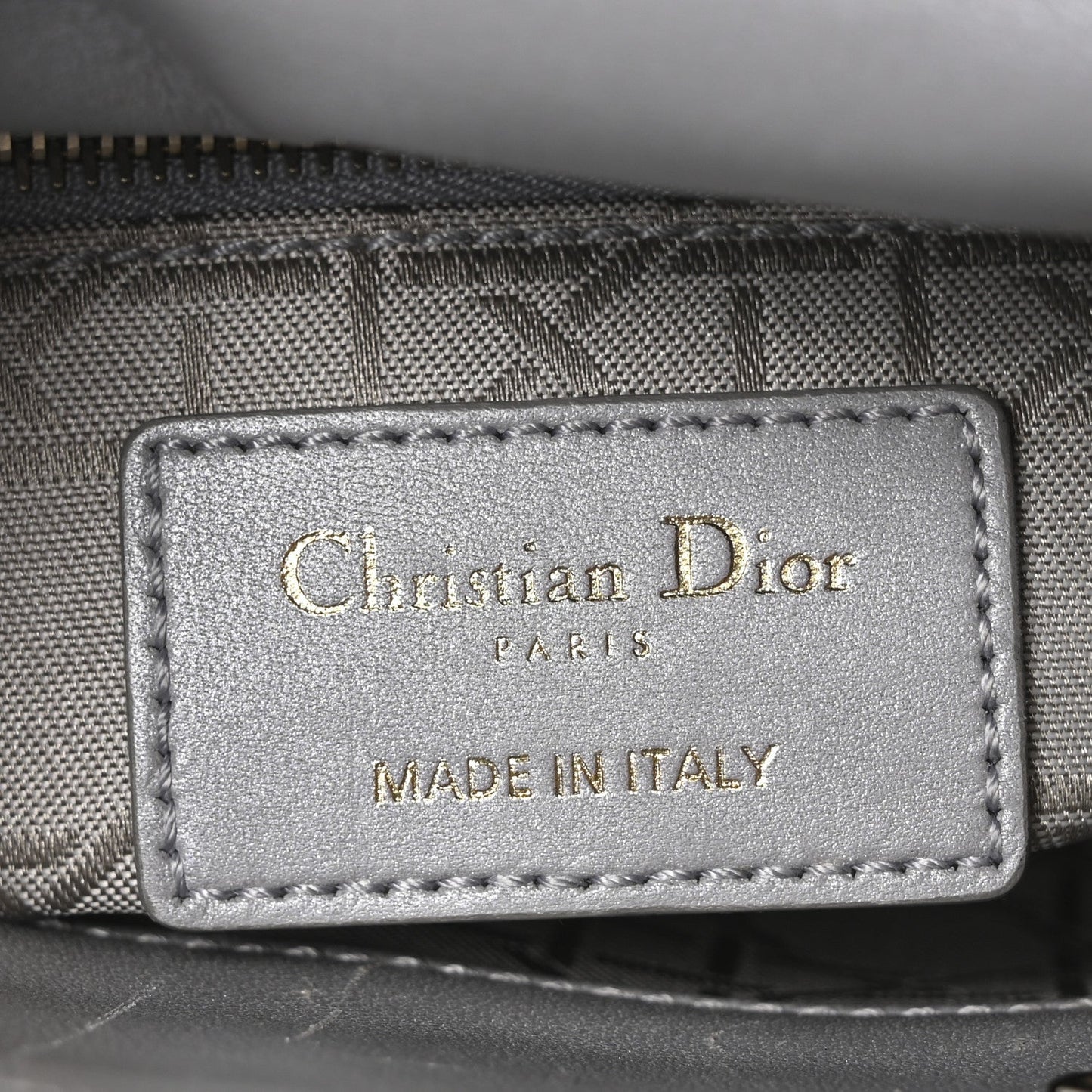 DIOR