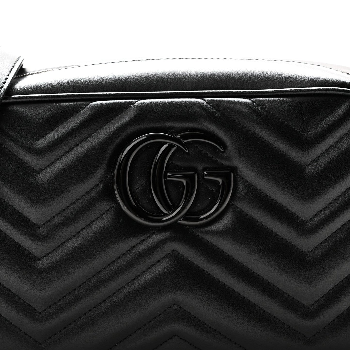 Calfskin Matelasse Monochrome Small GG Marmont Chain Shoulder Bag Black