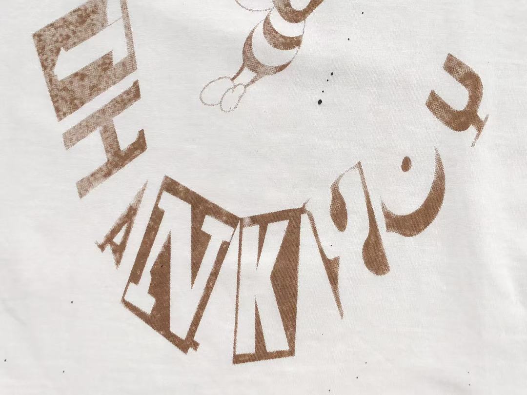 VINTAGE T-SHIRT