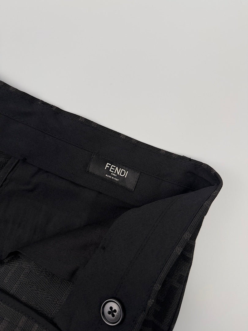 PANTALONES CORTOS FEND! - 18