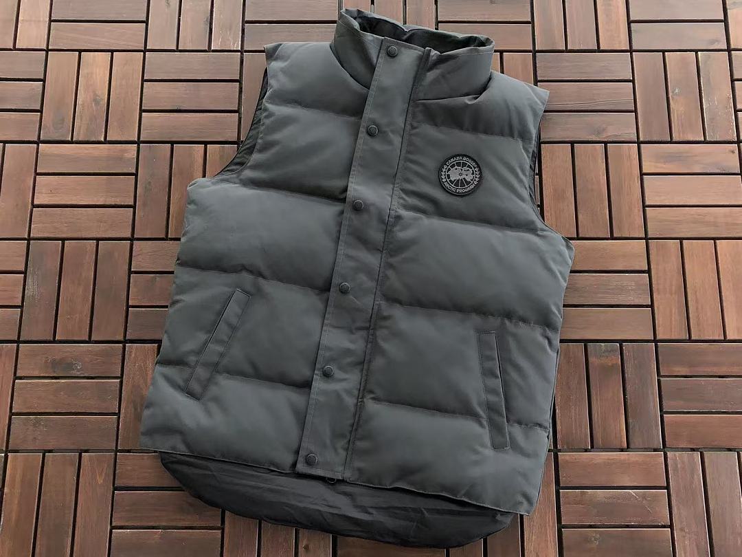 C🔥N🔥🔥A G🔥🔥🔥E DOWN VEST