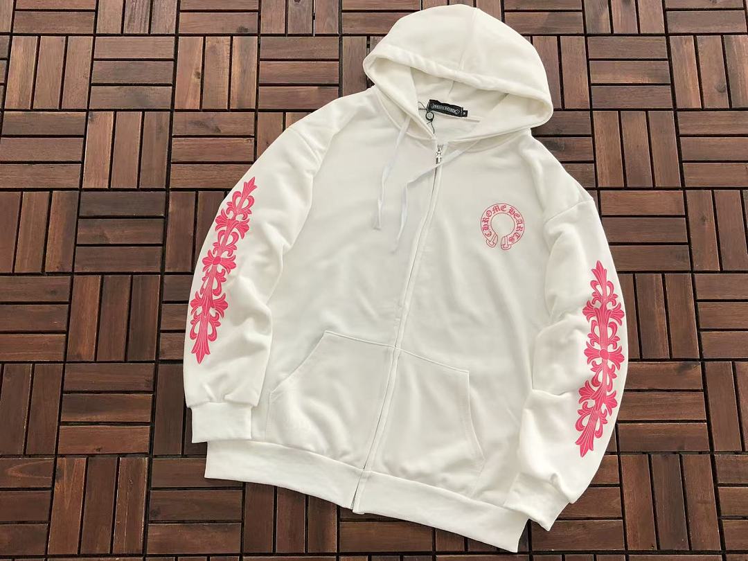 CH🔥OM🔥 HE🔥RTS HOODIE