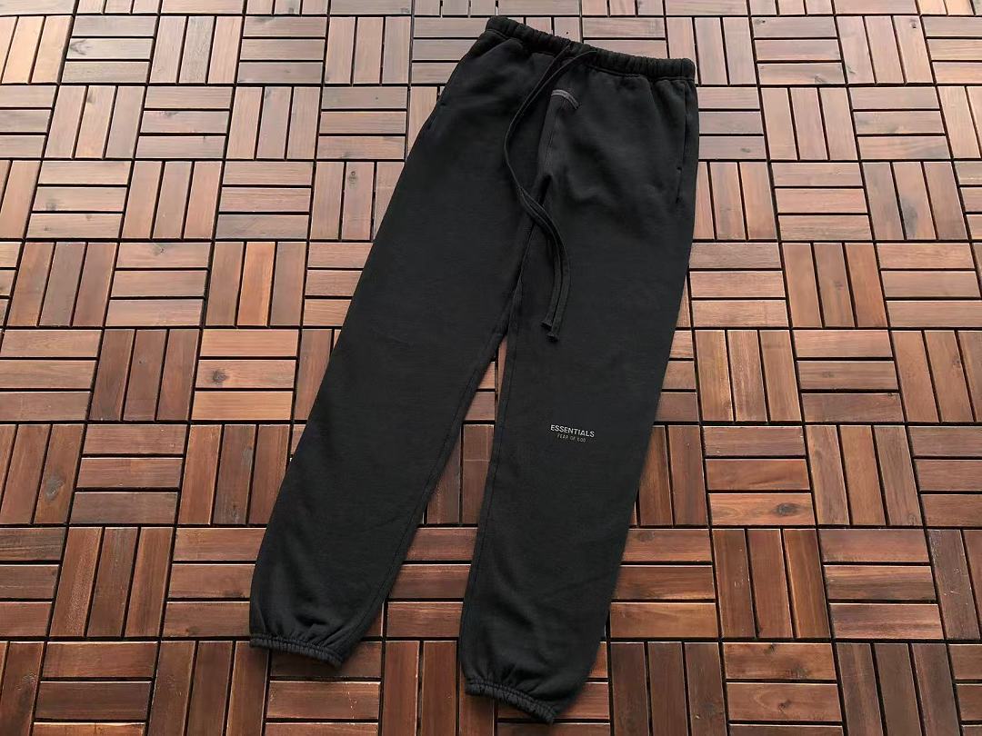 TOP ￥ 189 PANTS ￥ 169 FOG HOODIE TROUSERS FLEECE