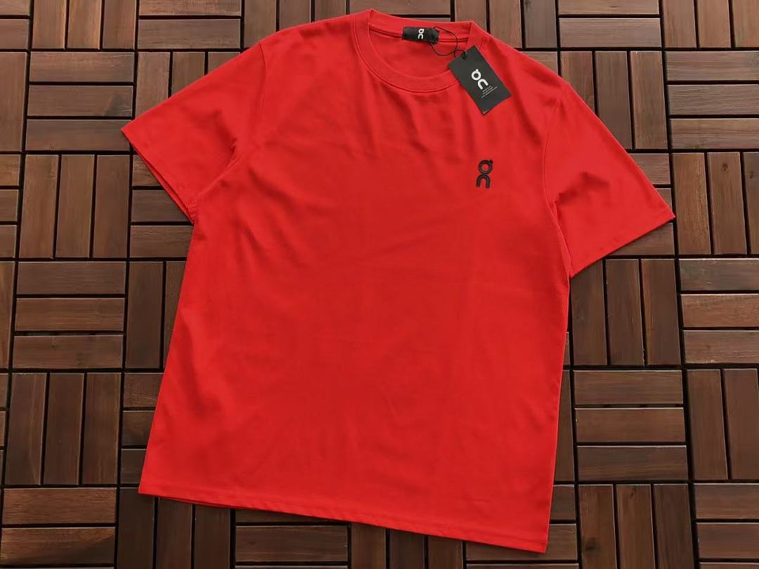 ON RU🔥🔥I🔥G T-SHIRT