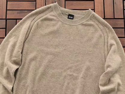 H🔥G🔥 B🔥🔥SWEATER