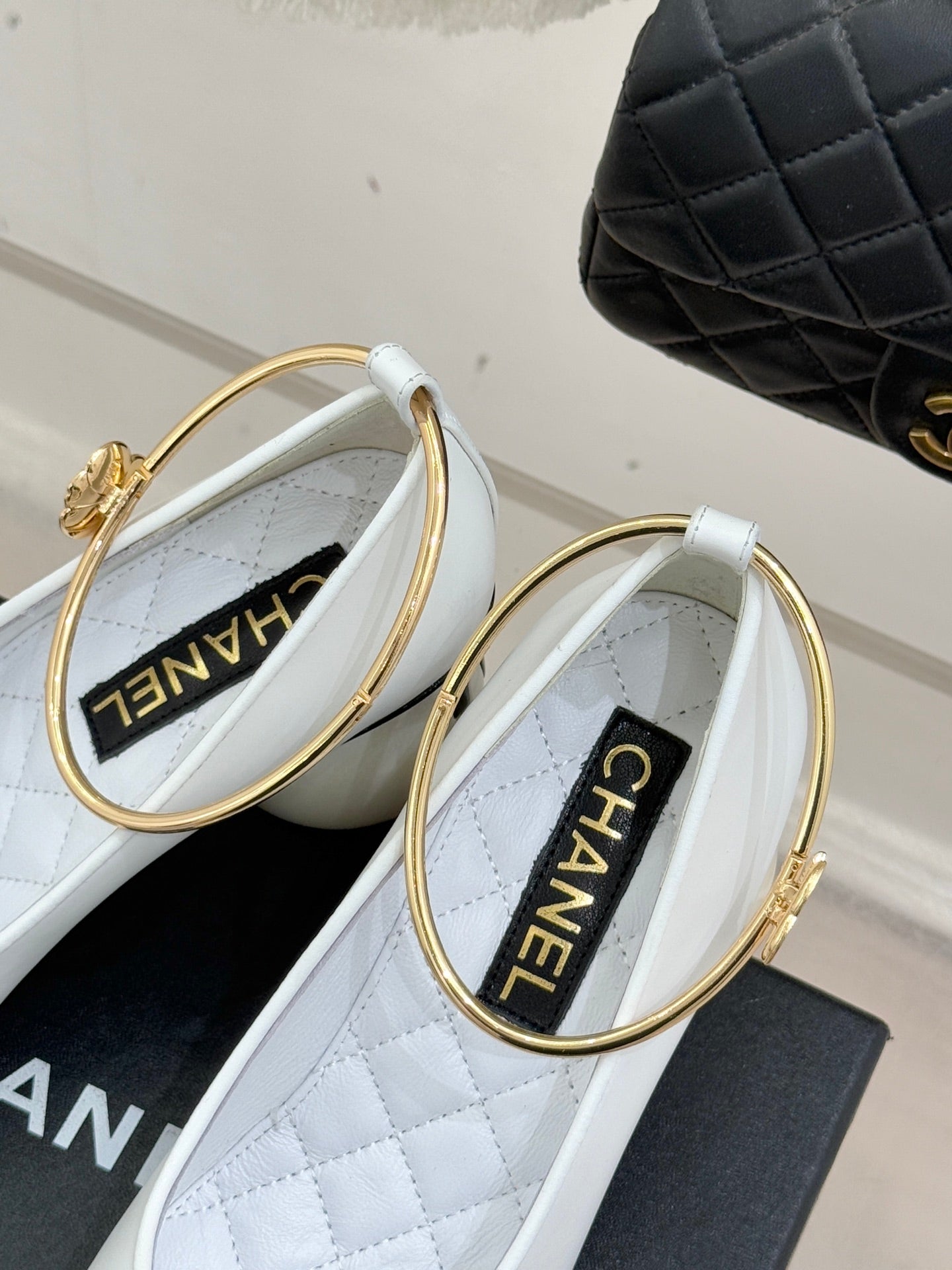 CHANEL
