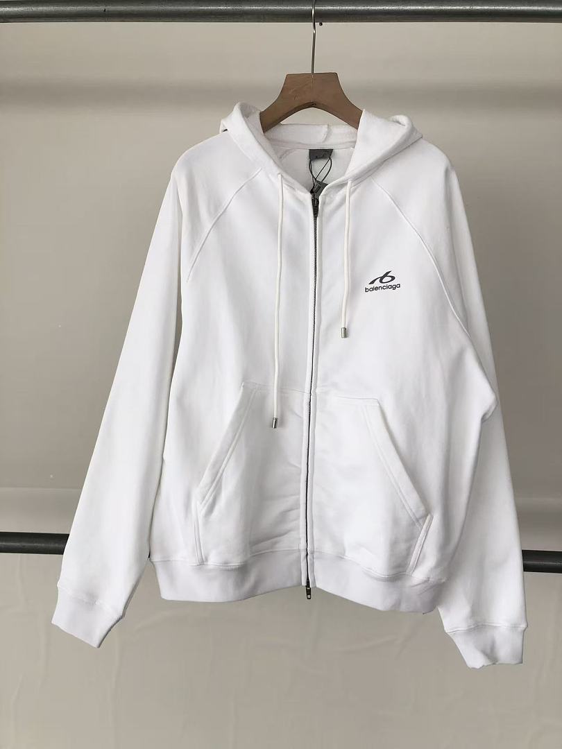 B🔥L🔥🔥🔥IA🔥A HOODIE