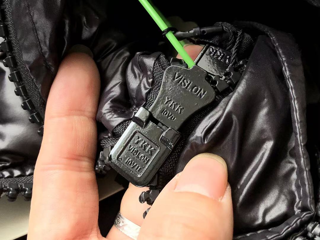 C🔥N🔥🔥A G🔥🔥🔥E DOWN JACKET