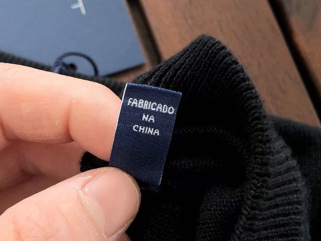 GANT SWEATER