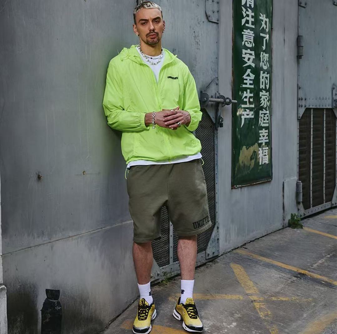 UNDEFEATED JACKET