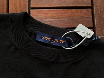 L🔥SWEATER