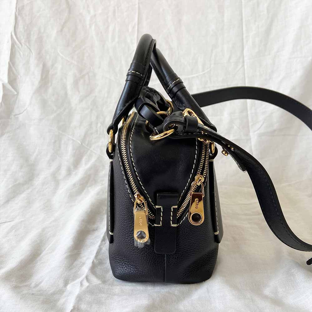 Chloé