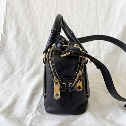 Chloé