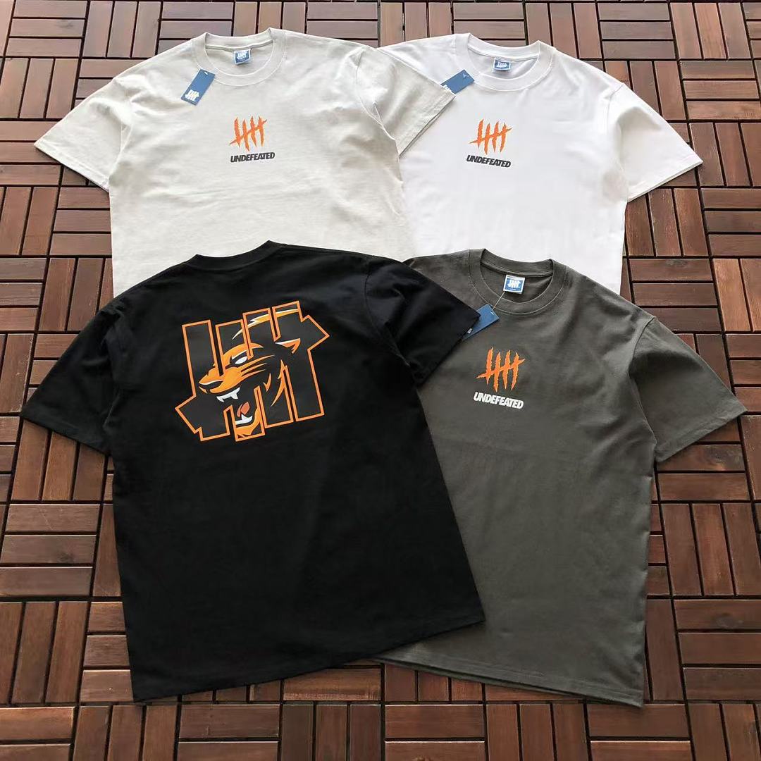 UNDEFEATED T-SHIRT