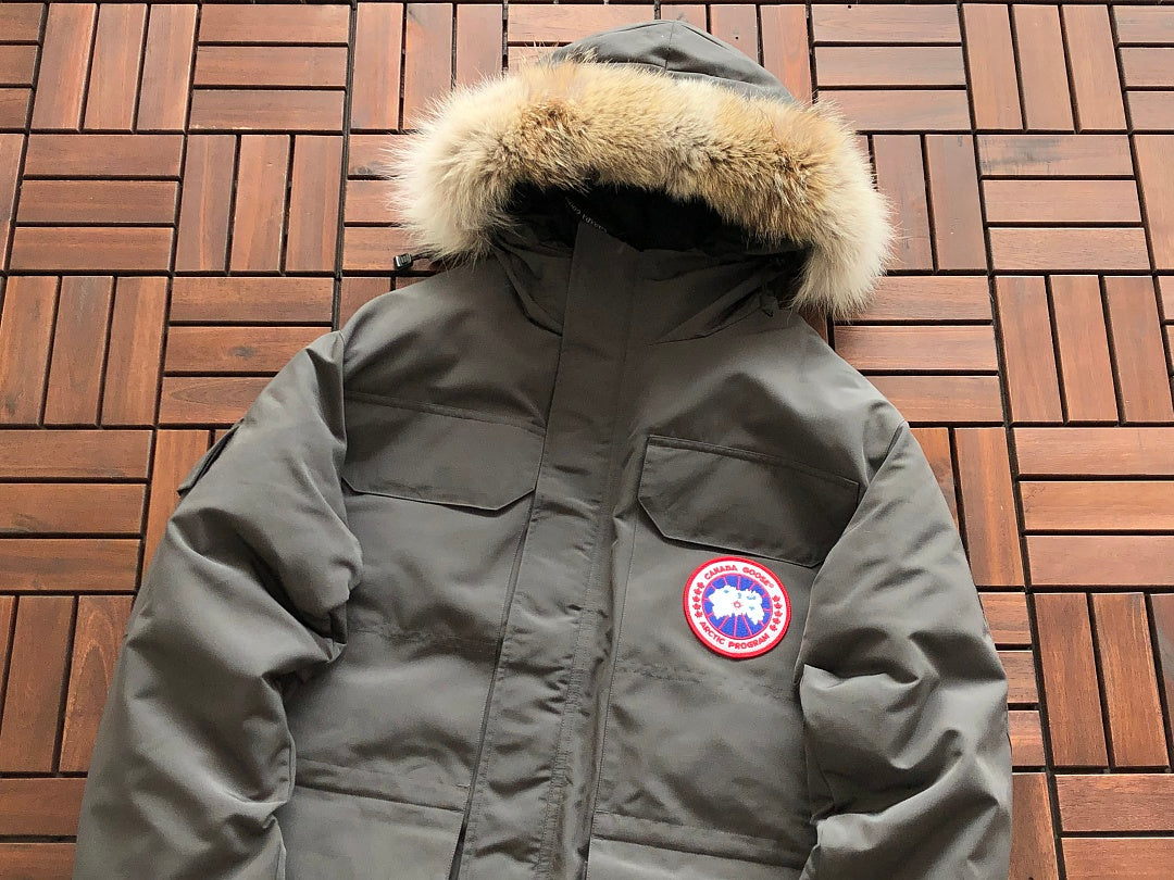 C🔥N🔥🔥A G🔥🔥🔥E DOWN JACKET