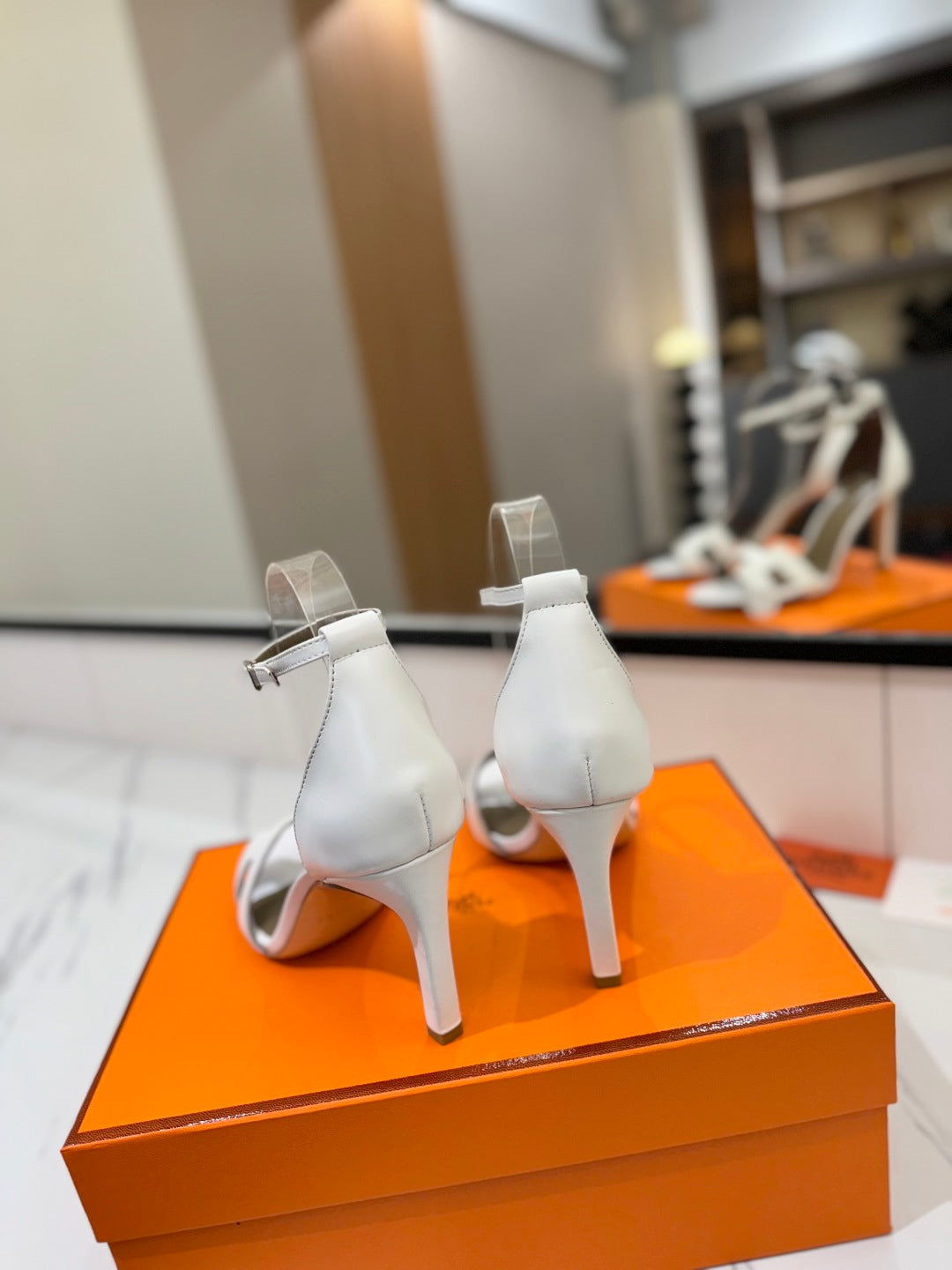 Hermès