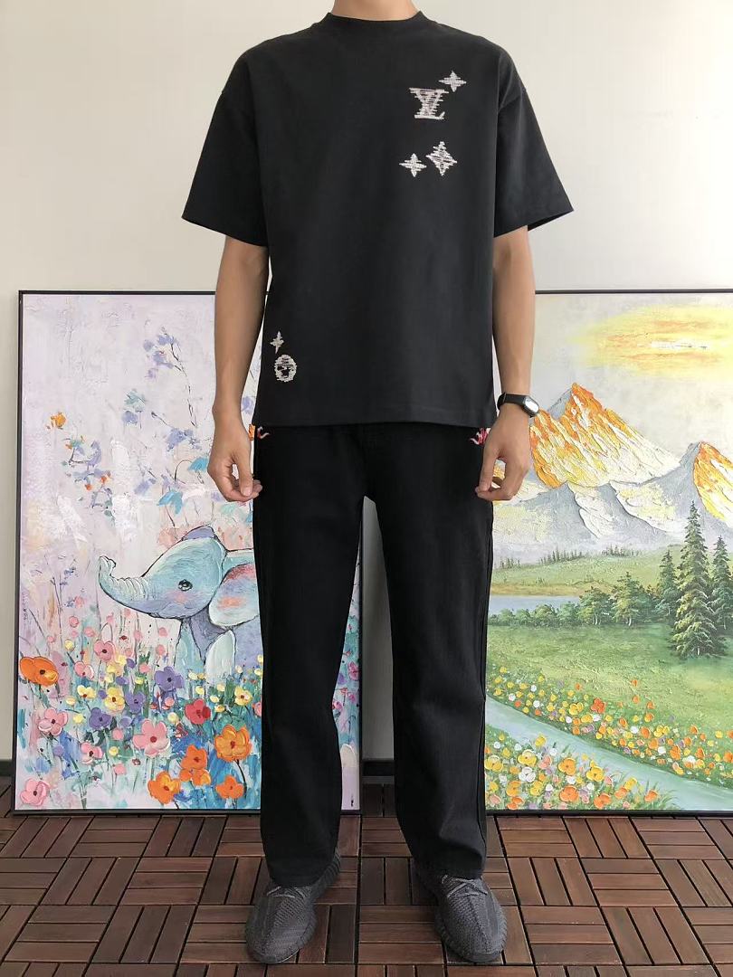 L🔥T-SHIRT