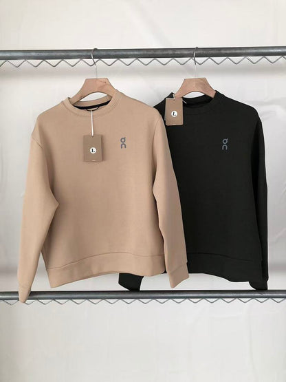 ON RU🔥🔥I🔥G SWEATER