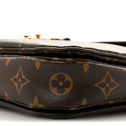 Monogram Pochette Metis