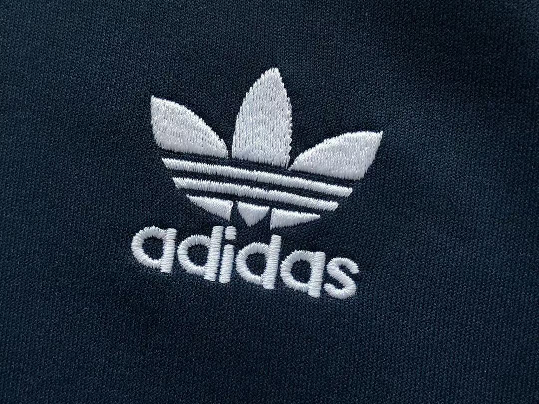 🔥DI🔥AS SWEATER