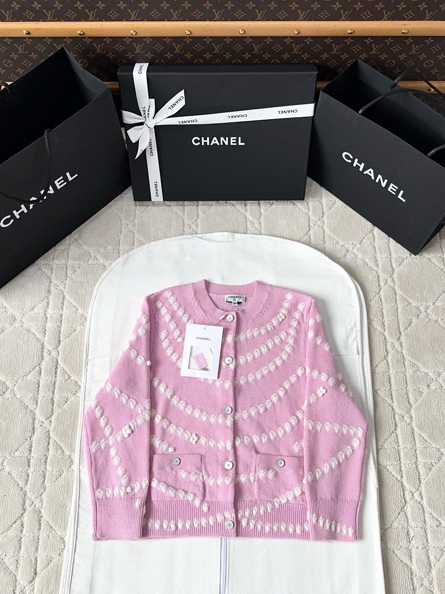 CHANEL