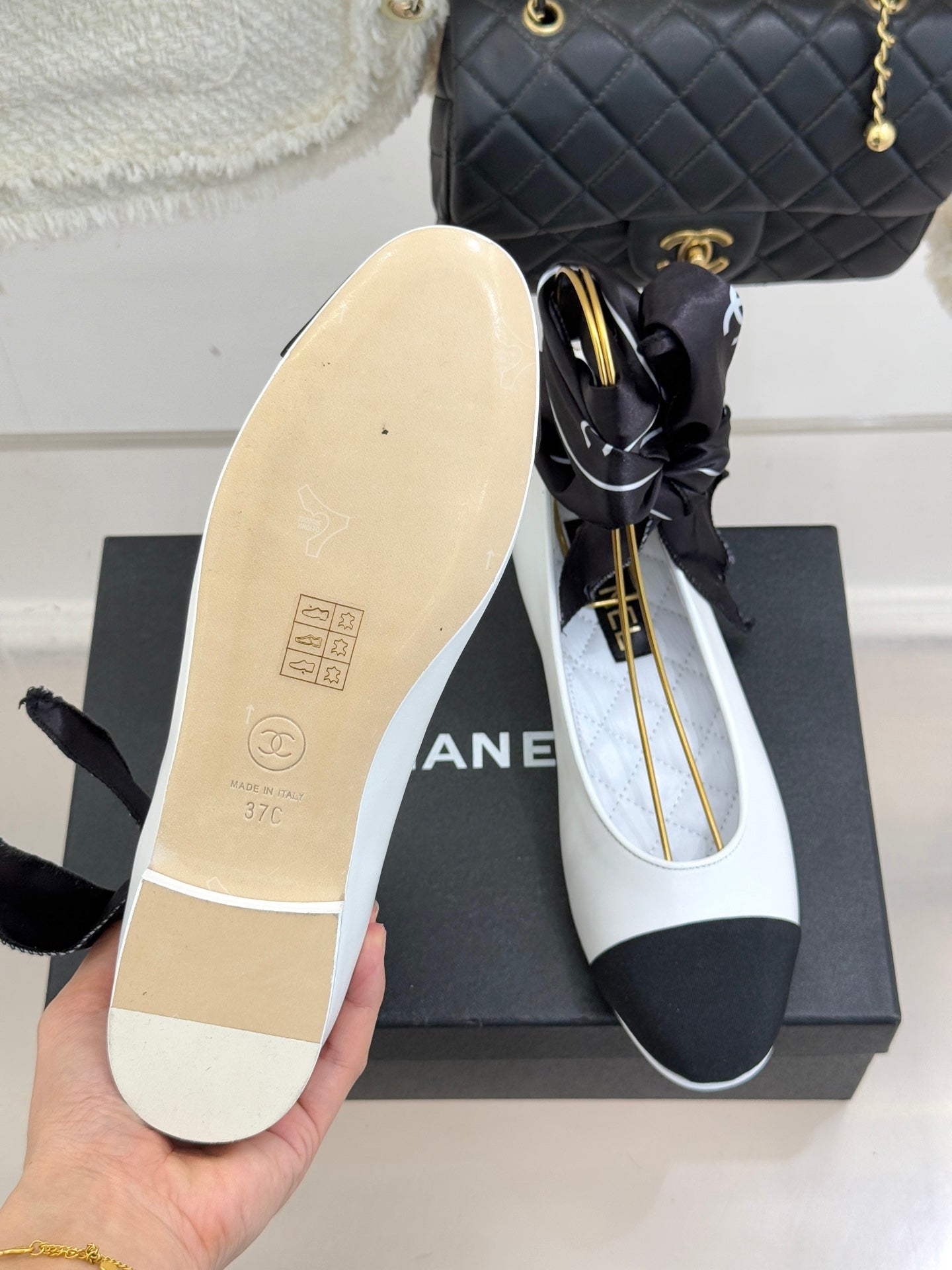 CHANEL