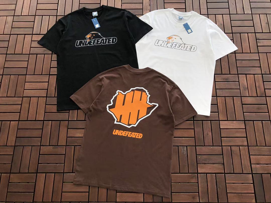 UNDEFEATED T-SHIRT
