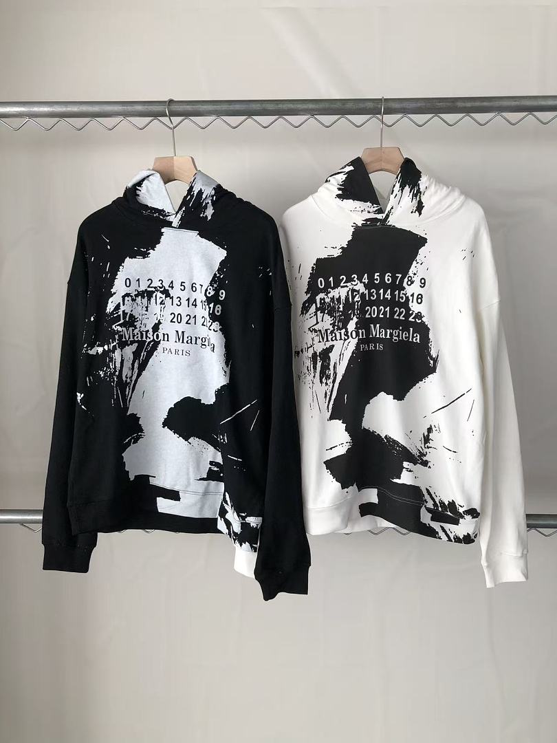 M🔥IS🔥N M🔥R🔥IE🔥A HOODIE