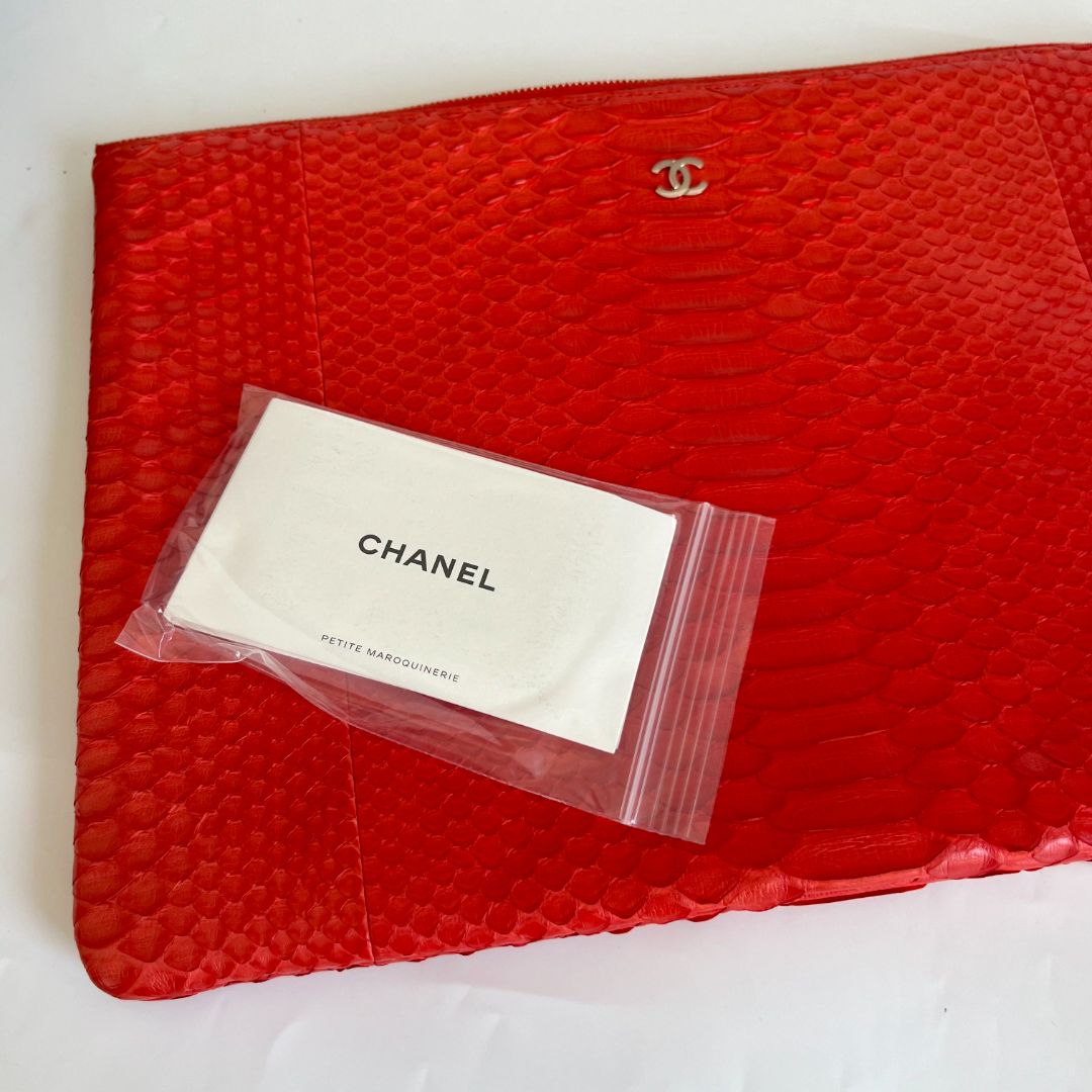 CHANEL