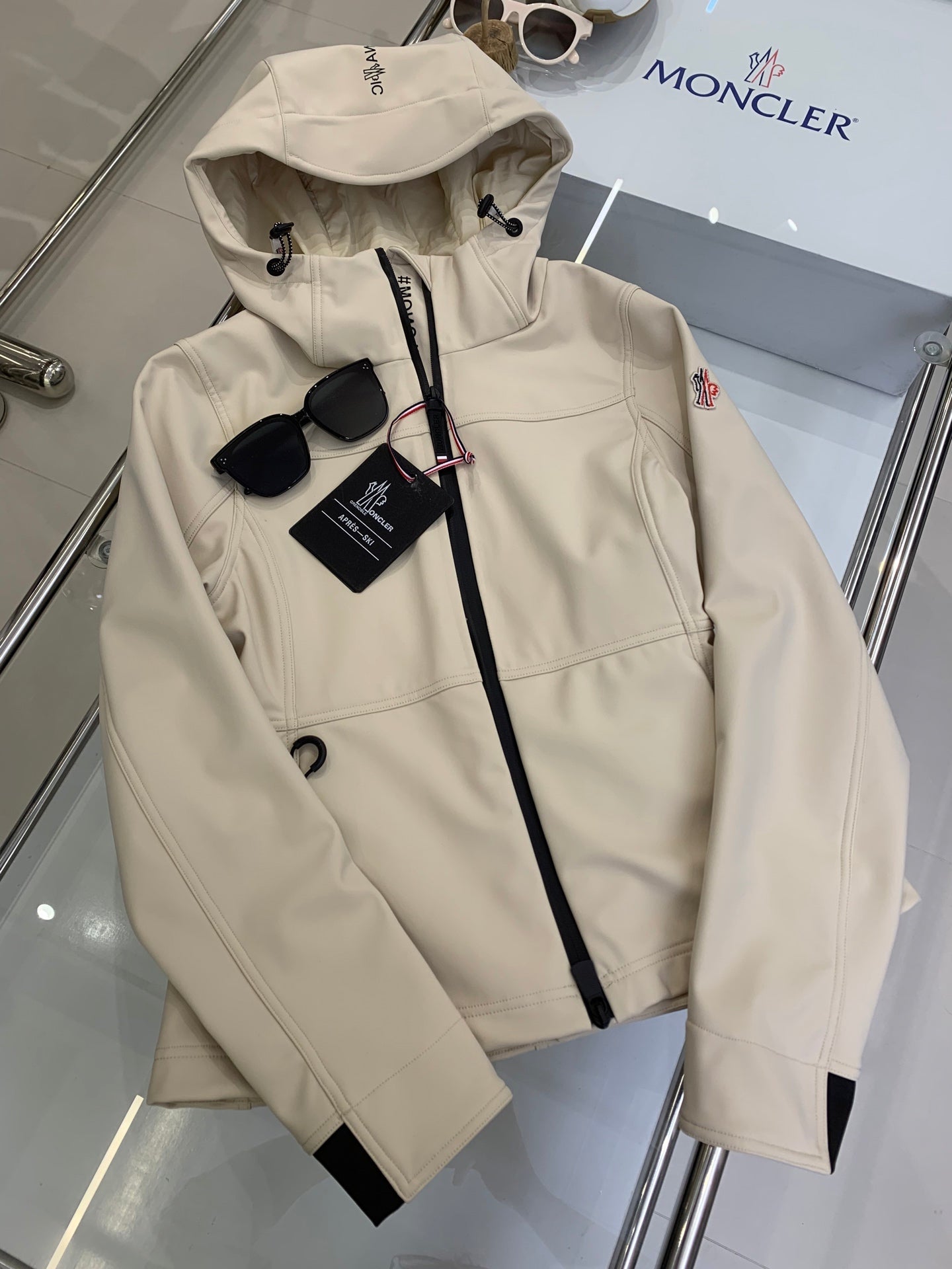 Moncler