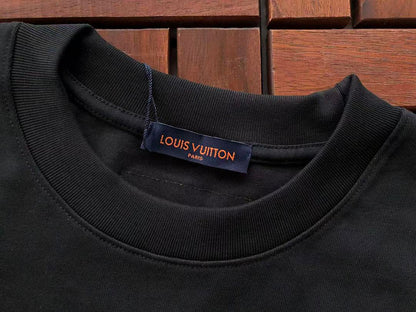 L🔥T-SHIRT