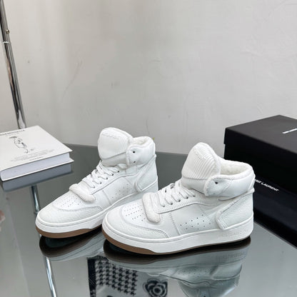 Saint Laurent