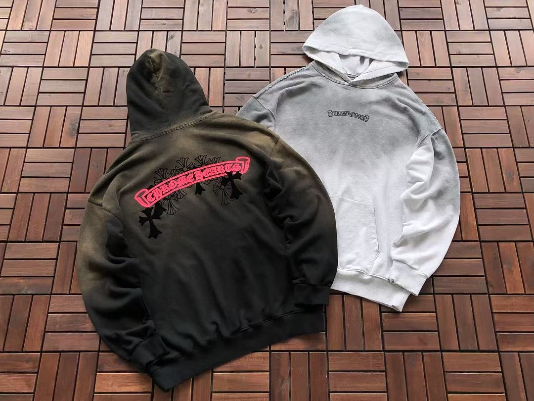 CH🔥OM🔥 HE🔥RTS HOODIE