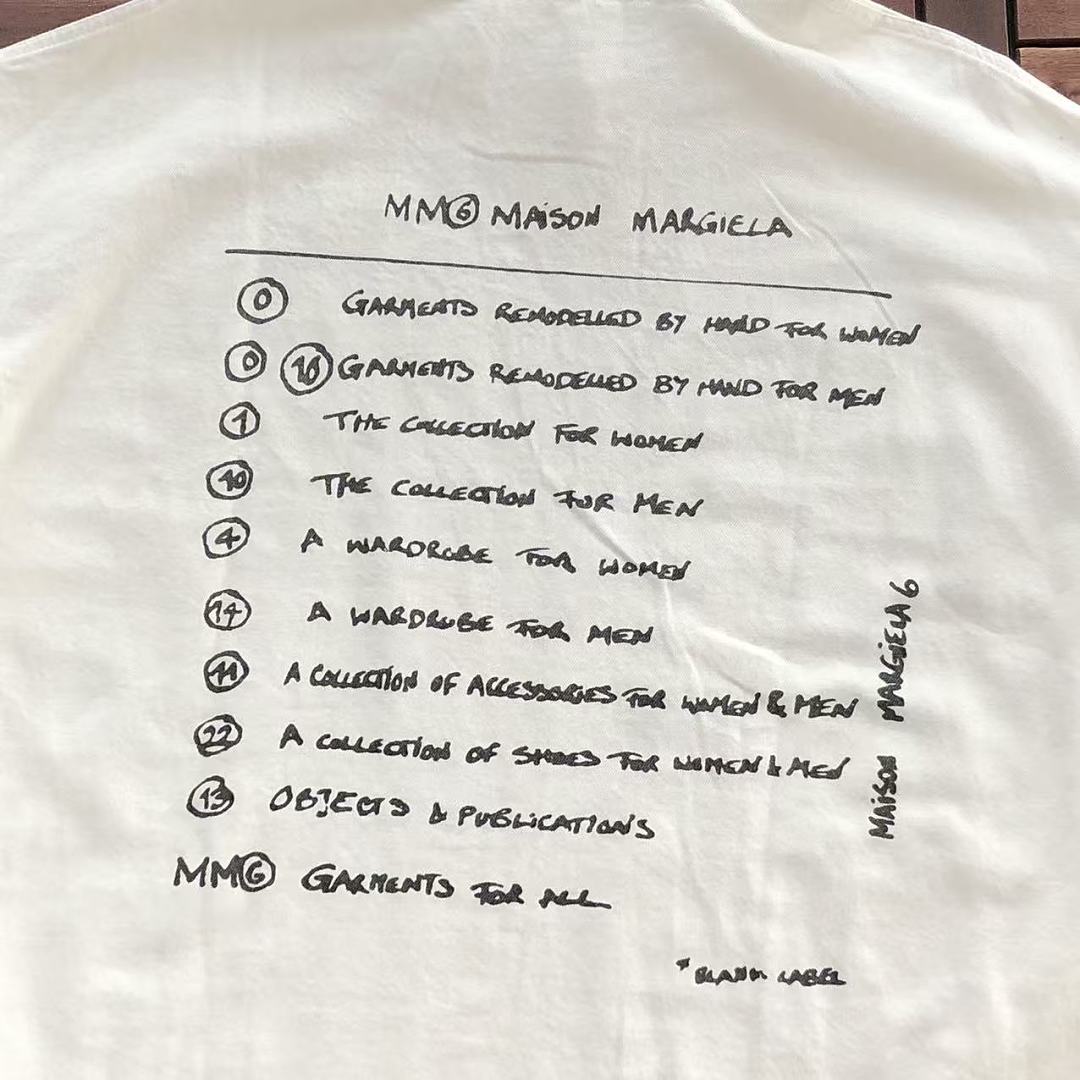 M🔥IS🔥N M🔥R🔥IE🔥A HOODIE