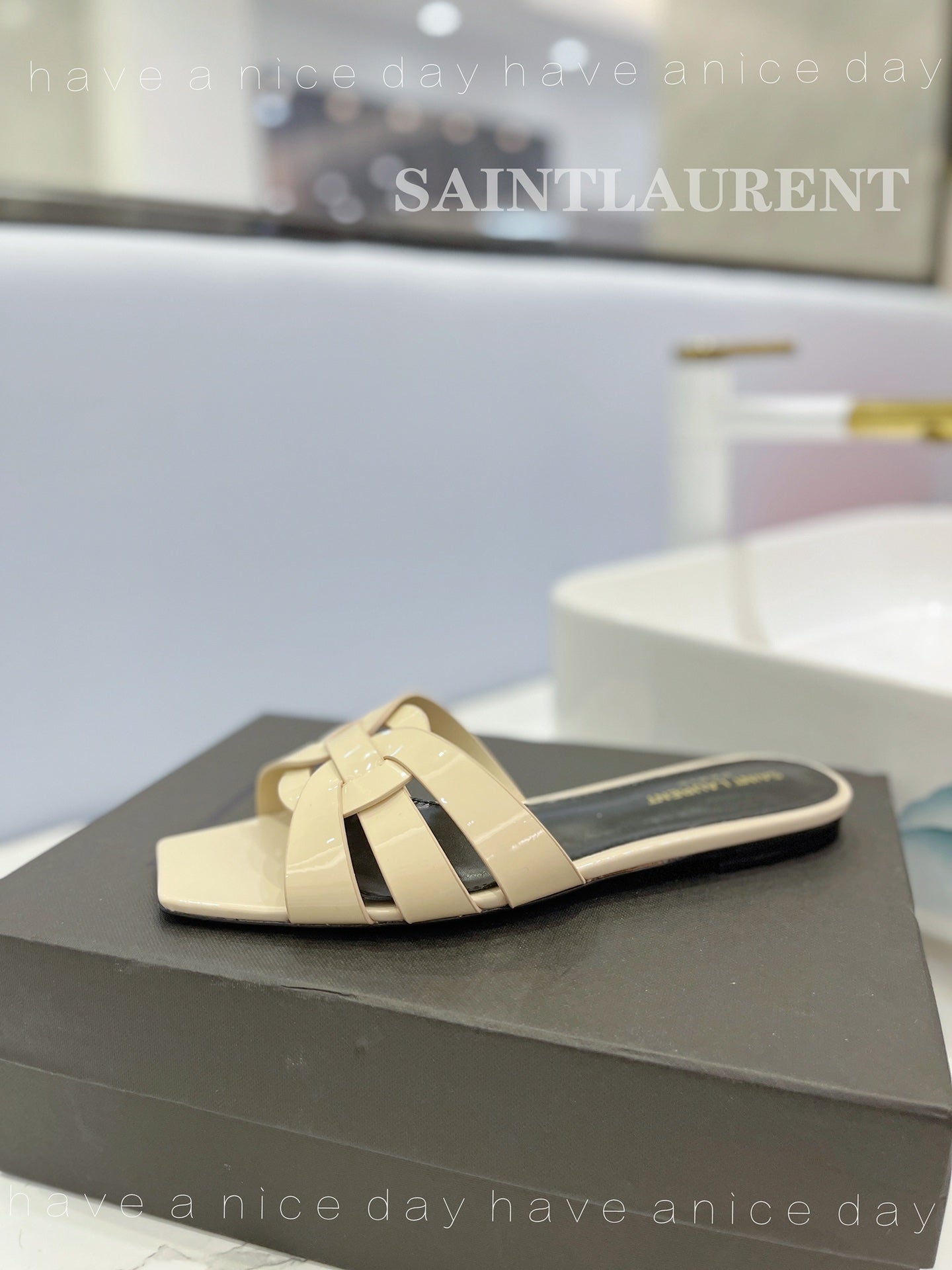 Saint Laurent