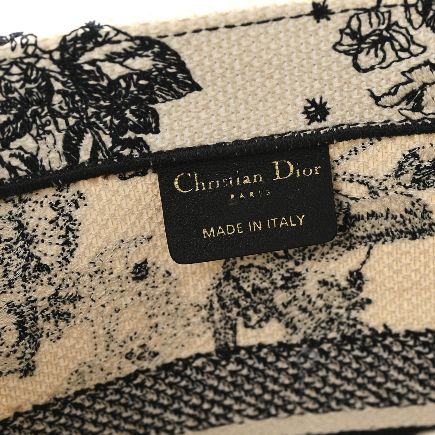 DIOR