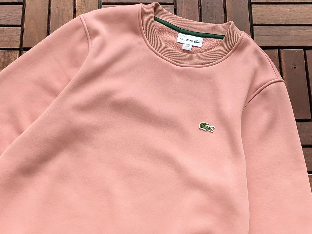 L🔥C🔥ST🔥 SWEATER