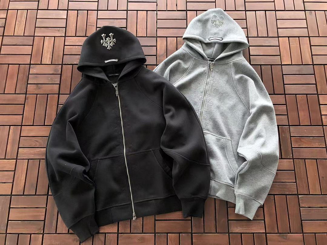 CH🔥OM🔥 HE🔥RTS HOODIE