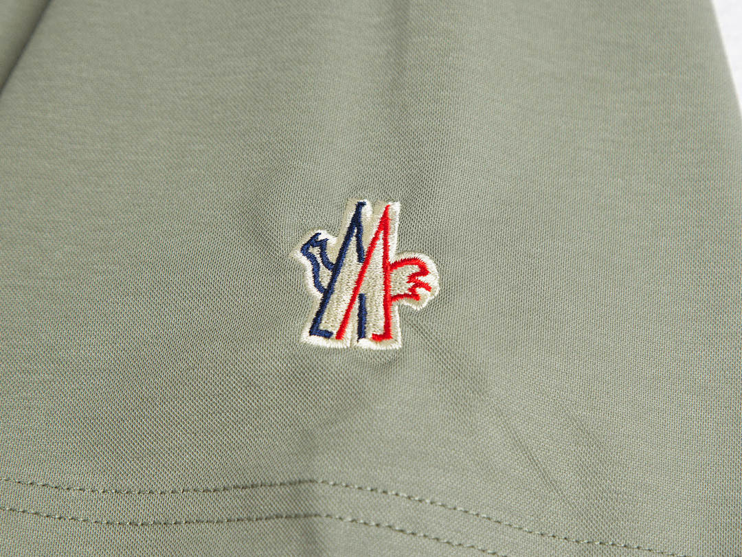 POLO MONCL£R