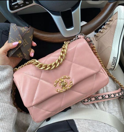CHANEL