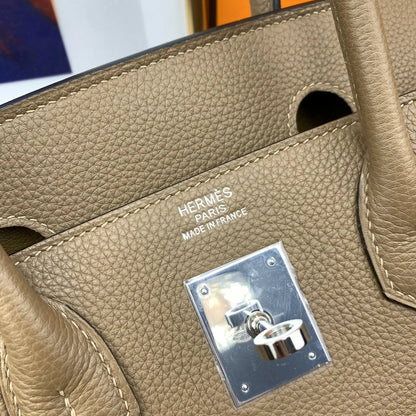 Hermès