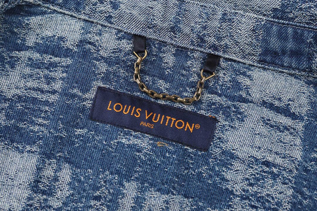 CAMISETA LV - 240