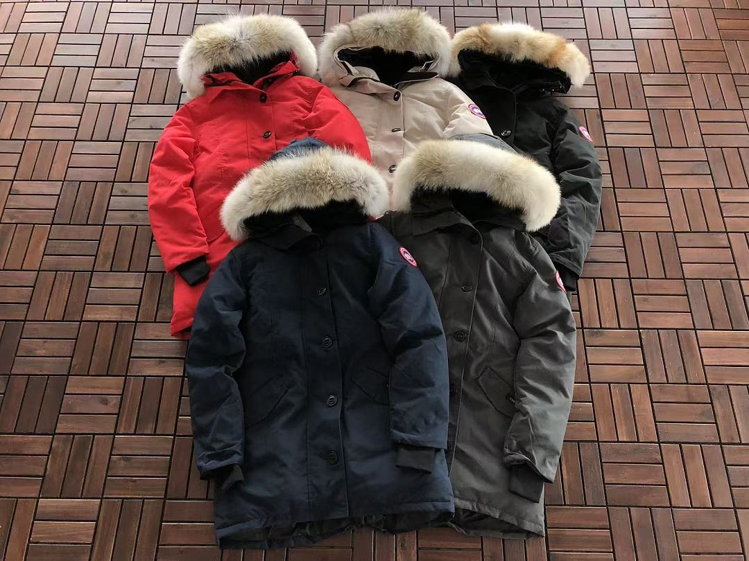 C🔥N🔥🔥A G🔥🔥🔥E WOMAN DOWN JACKET