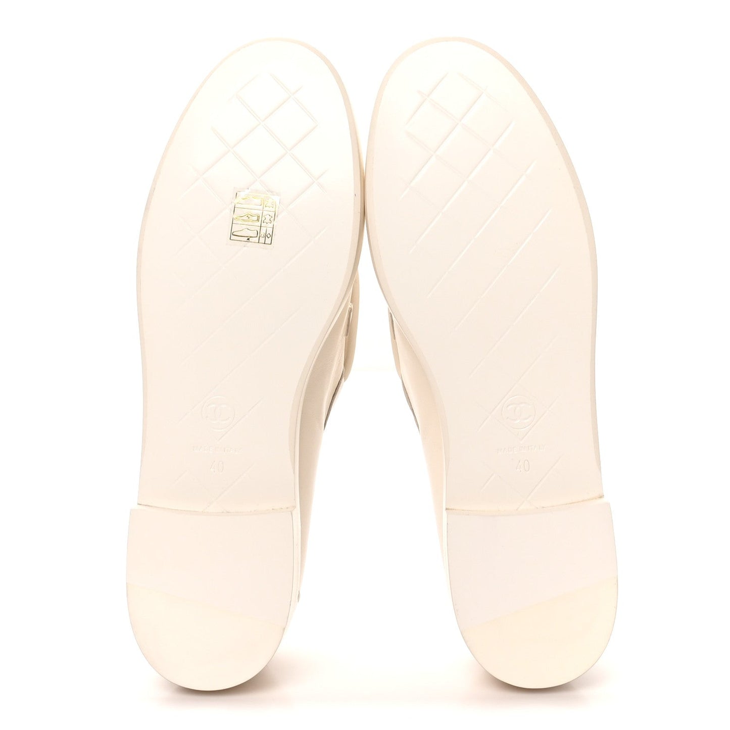 Lambskin Quilted CC Turnlock Loafers 40 White