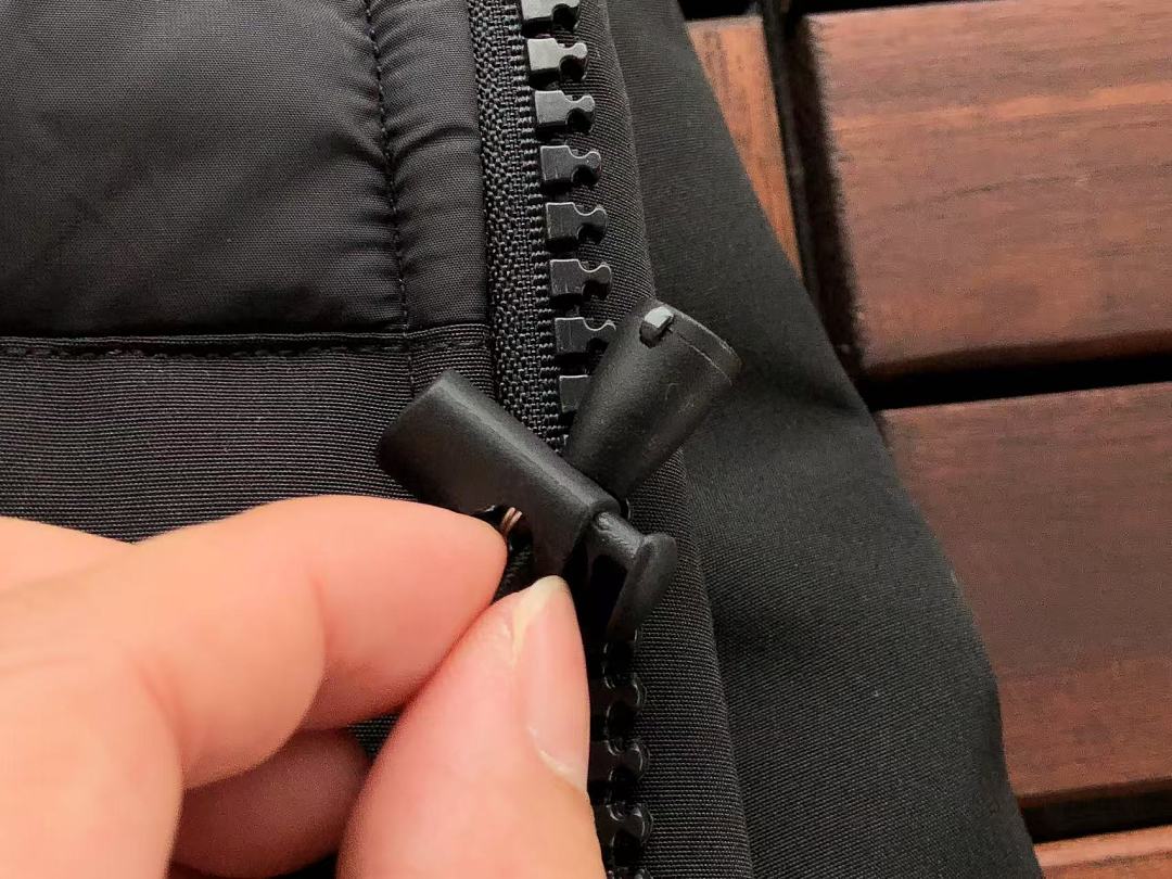 C🔥N🔥🔥A G🔥🔥🔥E DOWN JACKET