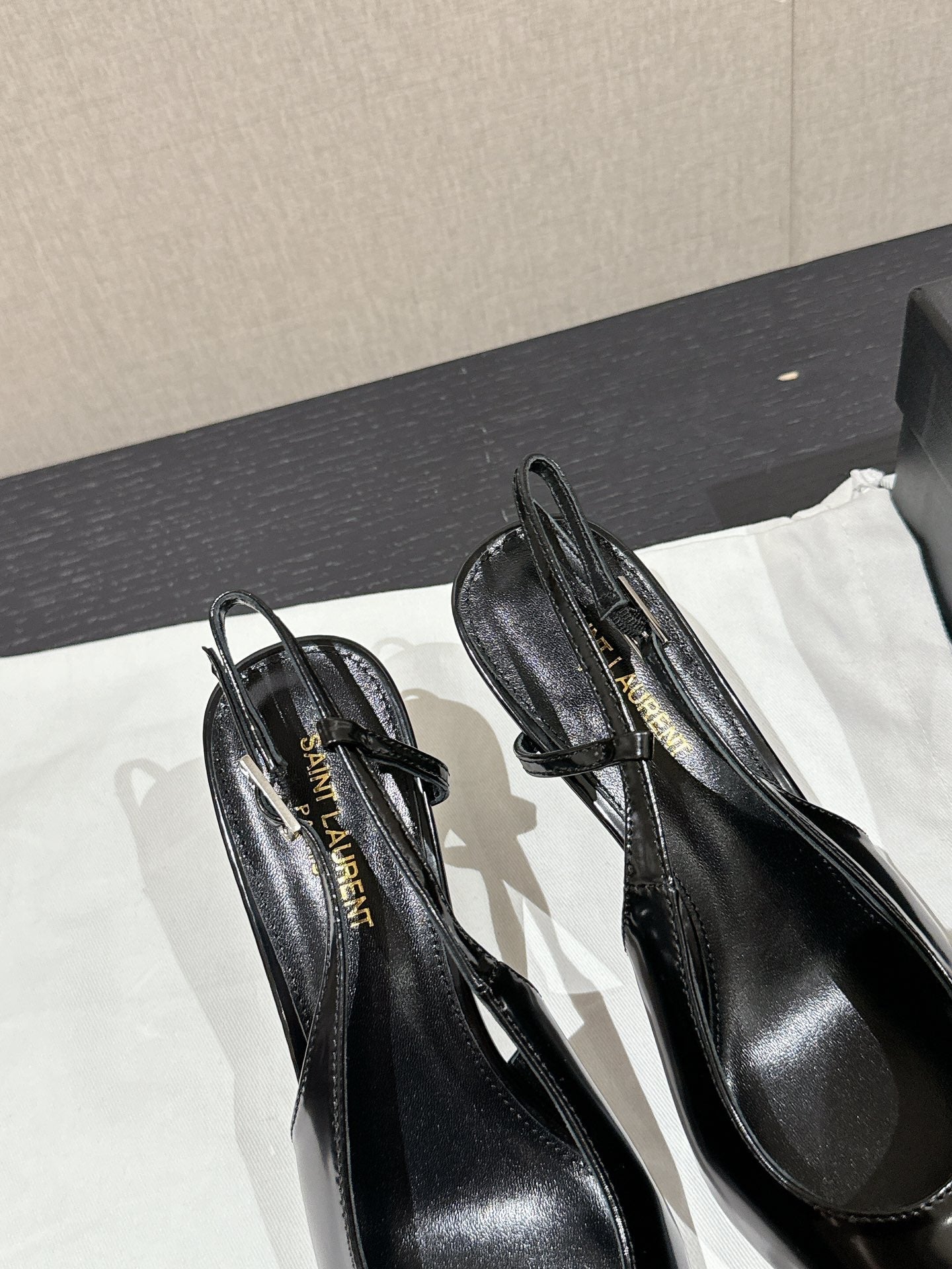 Saint Laurent