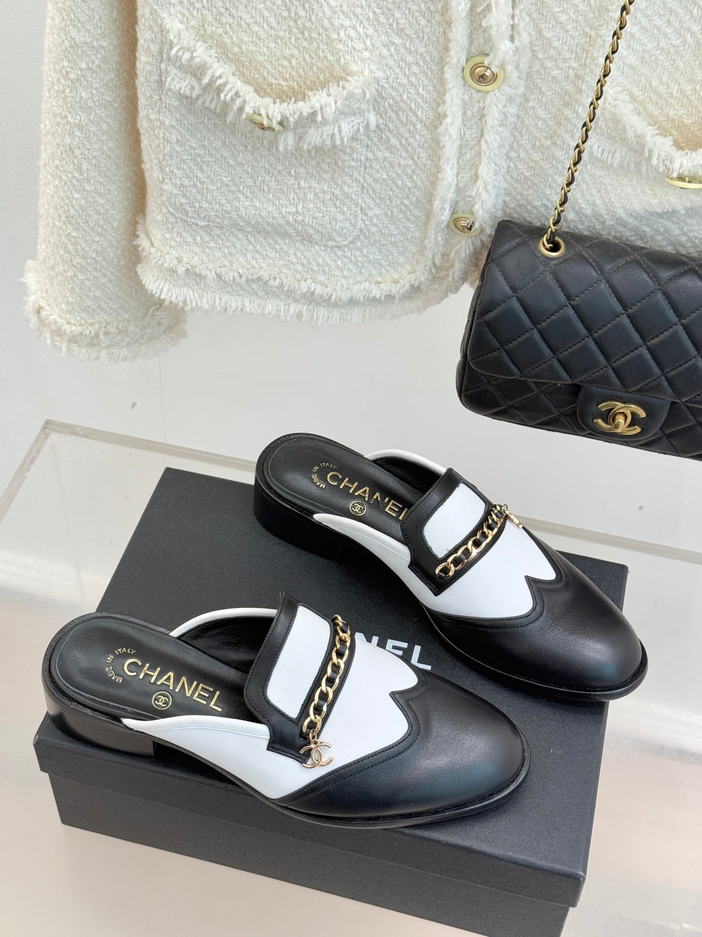 CHANEL