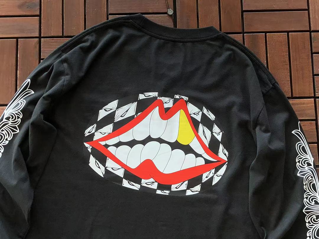 CH🔥OM🔥 HE🔥RTS LONG-SLEEVE